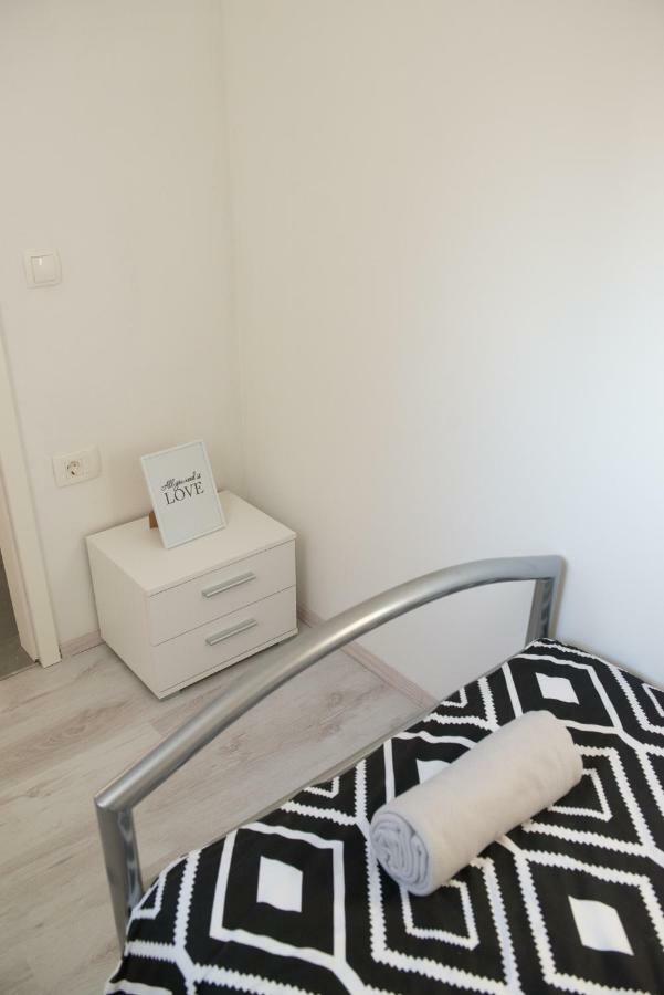 Apartma Rene Portoroz Bagian luar foto